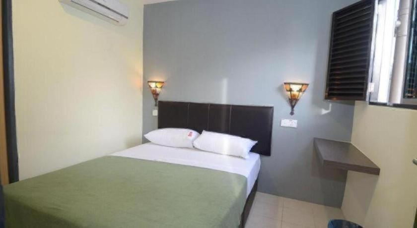 Kuok Pin Hotel Kuching Buitenkant foto